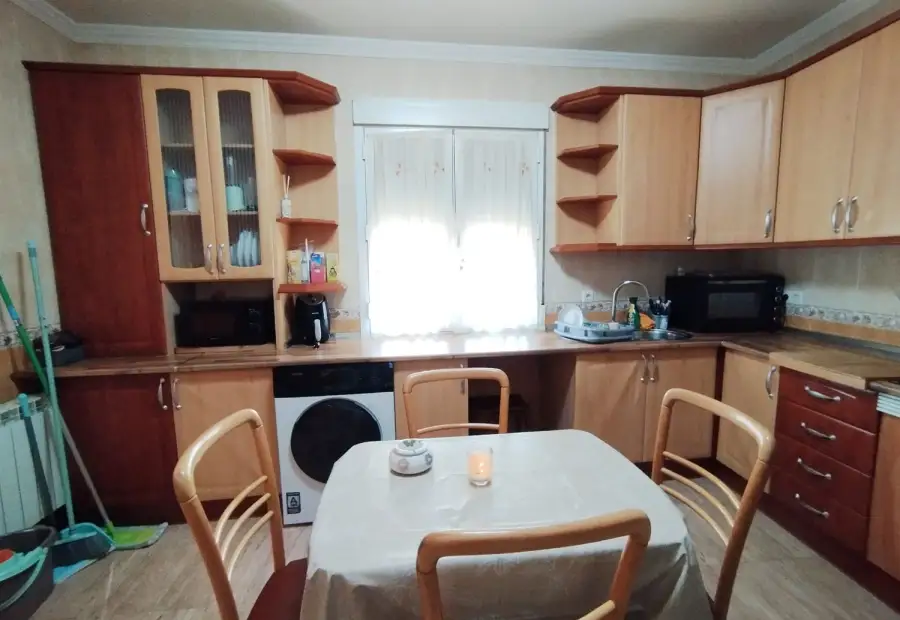 Casa/Chalet adosado En Venta DE LAS ARTES, Argamasilla de Alba en Argamasilla de Alba