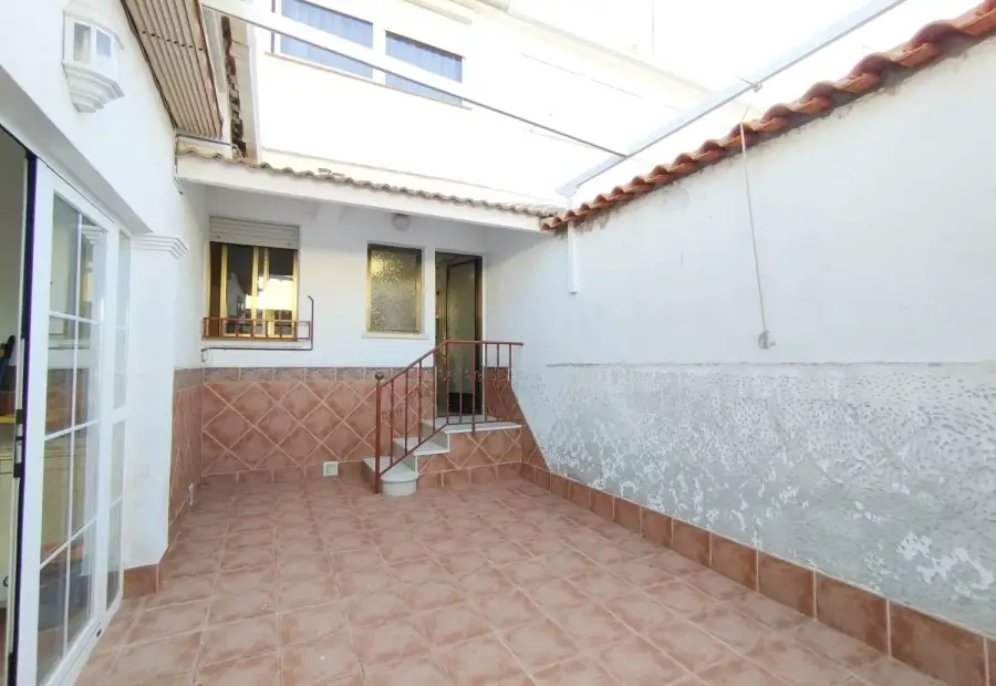 Casa/Chalet adosado En Venta Manzanares en Manzanares