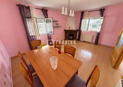 Chalet en venta en Trijueque, Guadalajara en Trijueque