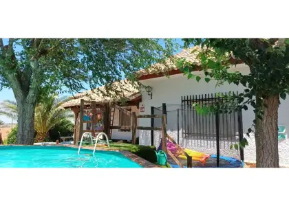 Chalet rústico en venta en Siles en Manzanares