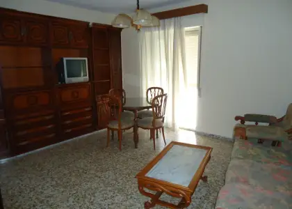 Piso de 3 dormitorios conservado en zona centro en Manzanares