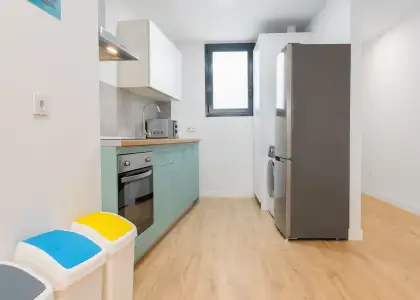 Se alquila habitación en co-living de 3 habitaciones en Málaga en Málaga