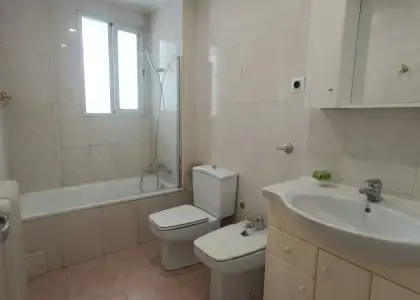 Se alquila habitación en piso compartido en Pamplona en Pamplona