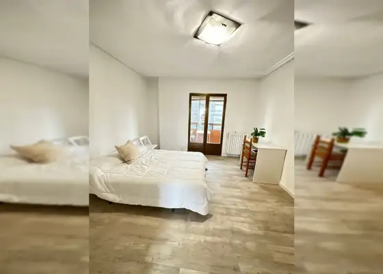 Se alquila habitación en piso compartido en Pamplona