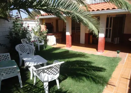 Venta de adosado en Urbanización Residencial de 5 dormitorios en Manzanares
